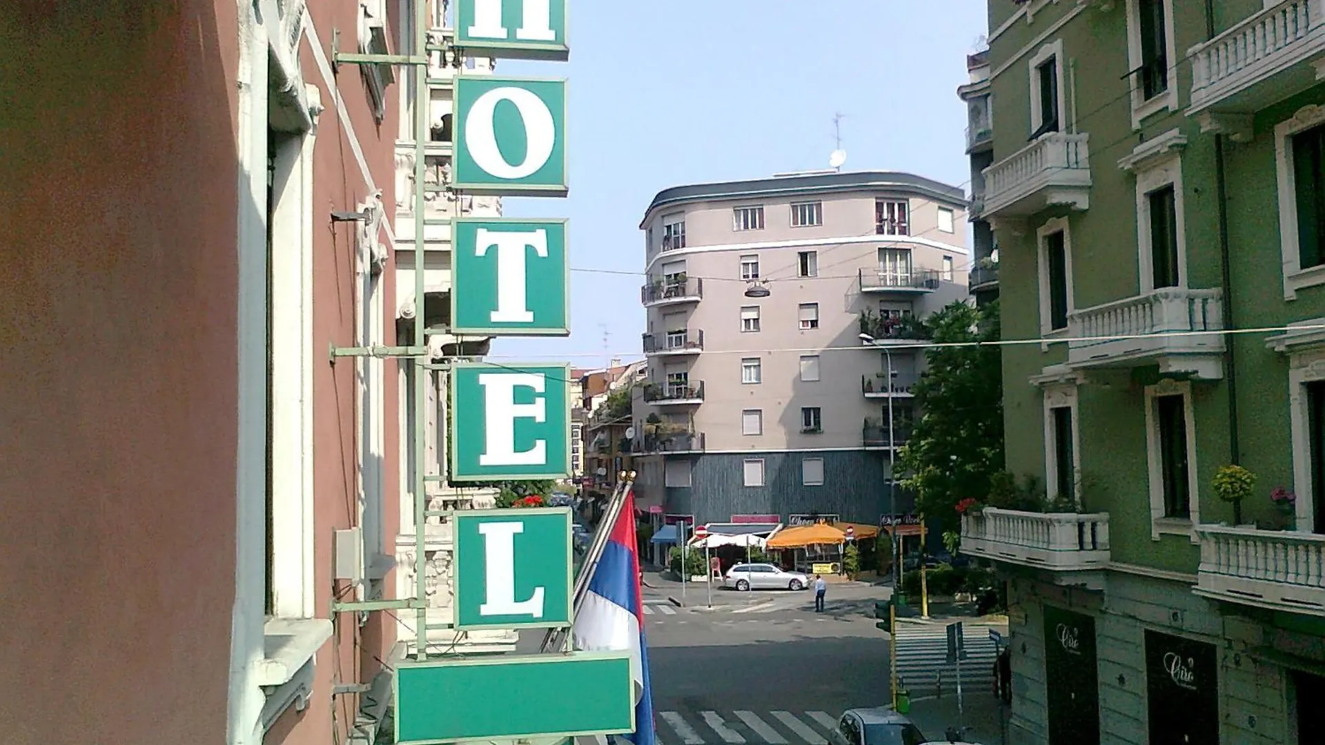 Hotel Losanna Милан