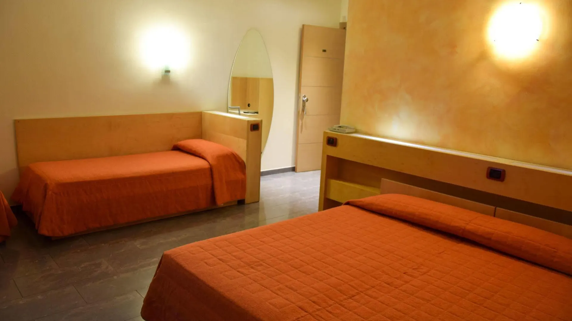 Hotel Losanna Милан