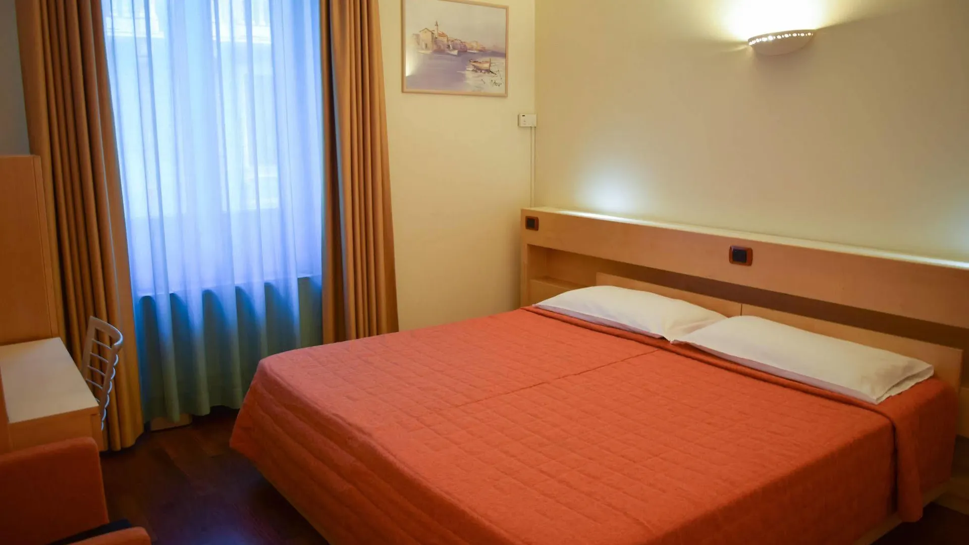 Hotel Losanna Милан