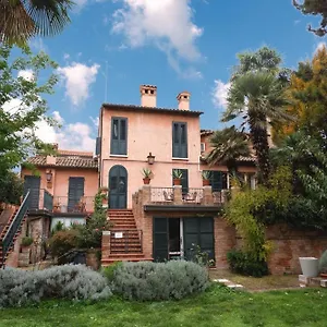 https://ai-giardini-di-san-vitale.emilia-romagnahotels.net