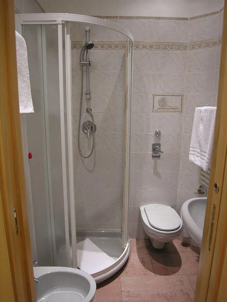 מילאנו Hotel Losanna