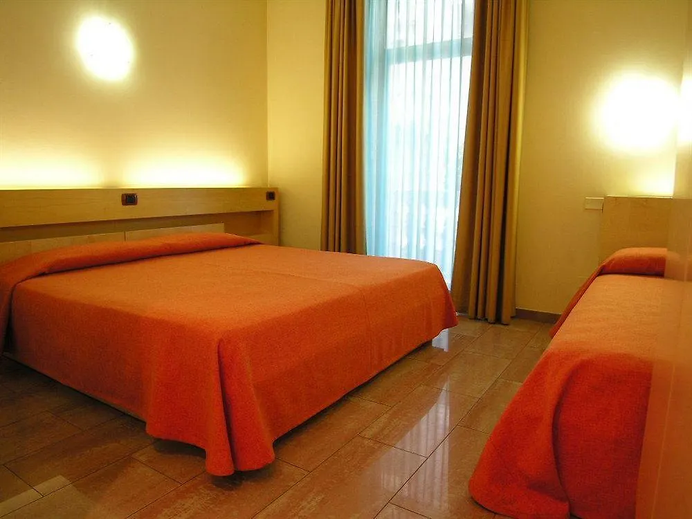 ***  Hotel Losanna Milánó Olaszország